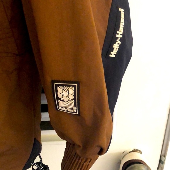 Helly Hansen Snow Jacket - Picture 3 of 7